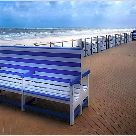 Hotel Modern With Sea View And Garage Middelkerke